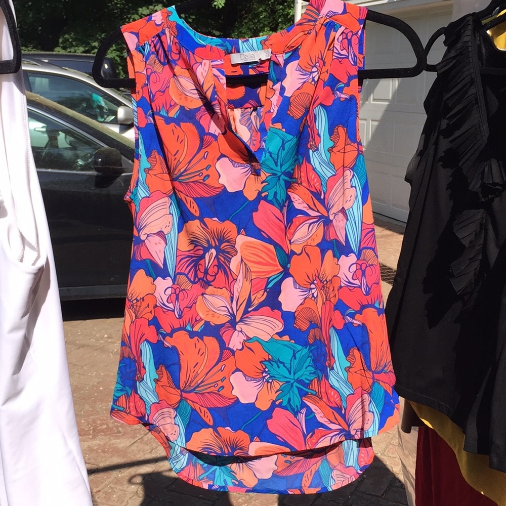 Dalia small floral top